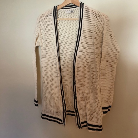 Sweater - Picture 2 of 3